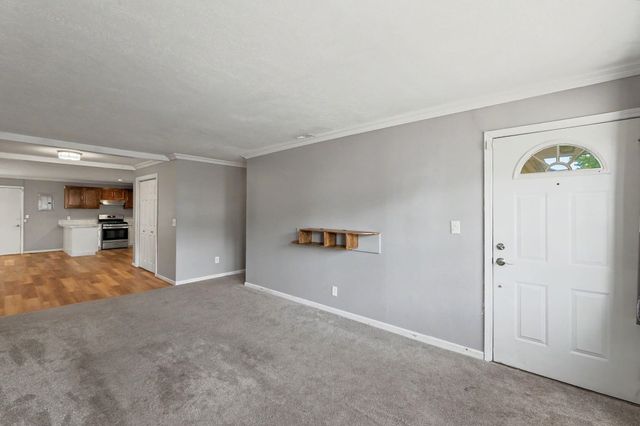 2746 N Iva, Wichita, KS 67220