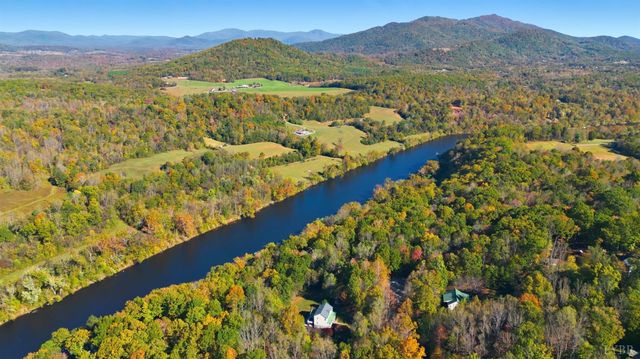 1132 James view Drive, Lynchburg, VA 24503