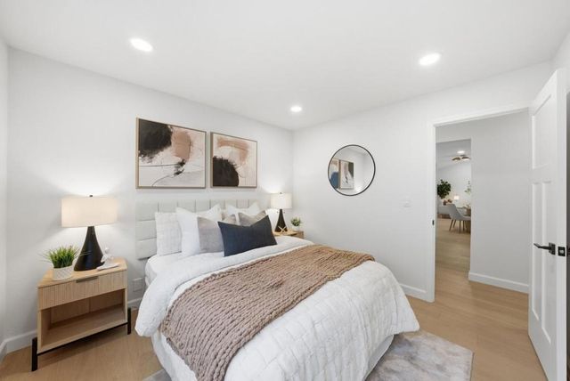 5343 Hounds, San Jose, CA 95135