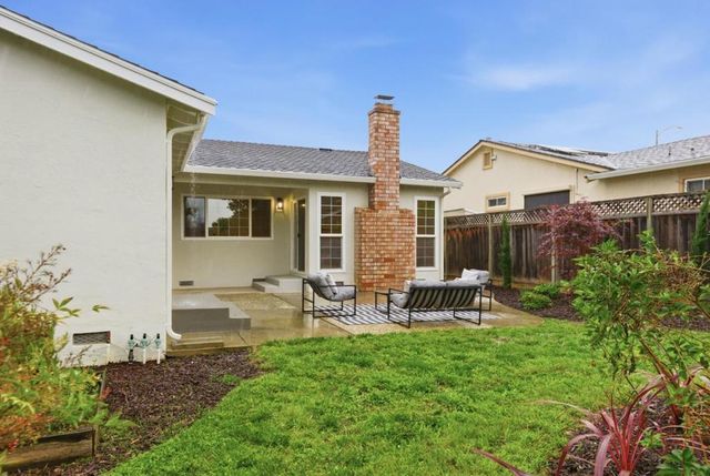 5343 Hounds, San Jose, CA 95135