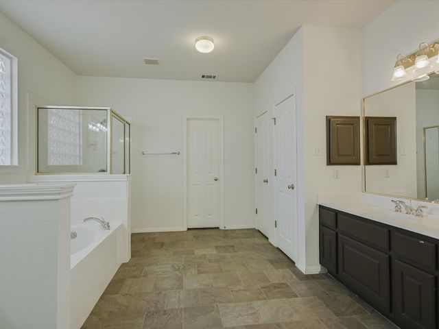 2007 Forest Hill CV, Round Rock, TX 78665
