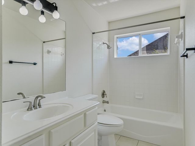 2007 Forest Hill CV, Round Rock, TX 78665