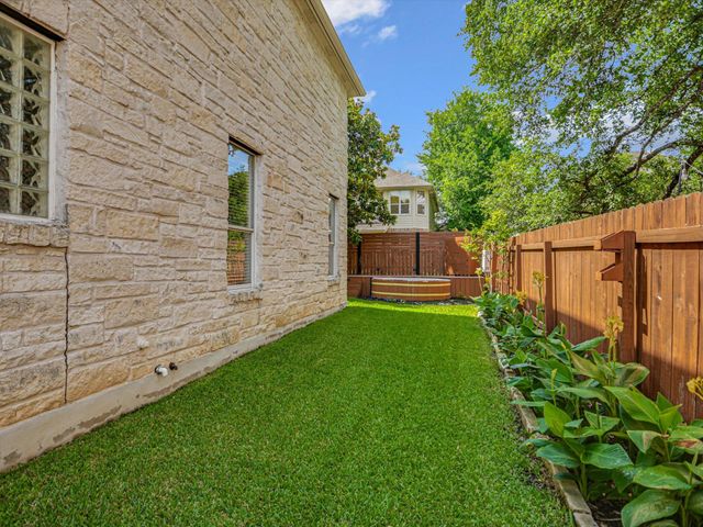 2007 Forest Hill CV, Round Rock, TX 78665