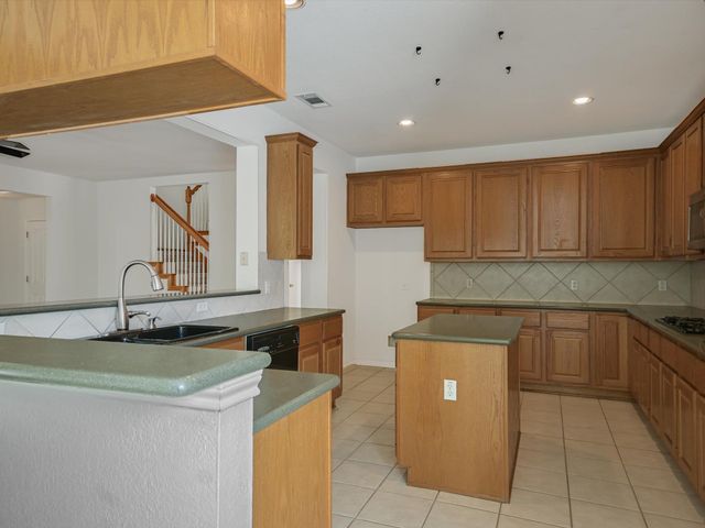 2007 Forest Hill CV, Round Rock, TX 78665