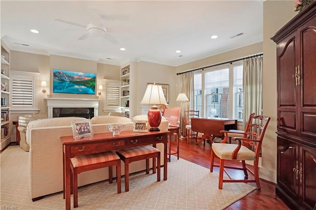 4056 Harlow ST, Virginia Beach, VA 23451