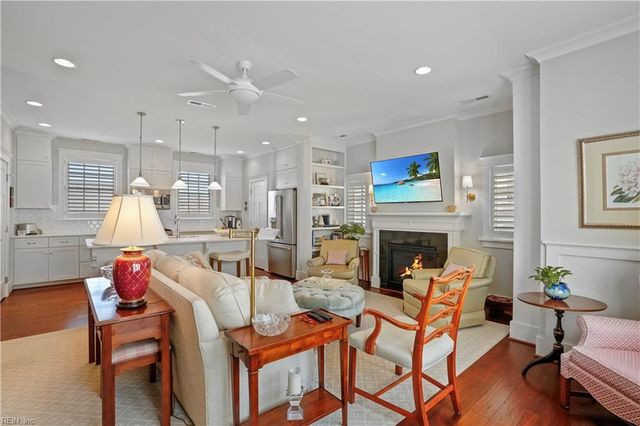 4056 Harlow ST, Virginia Beach, VA 23451