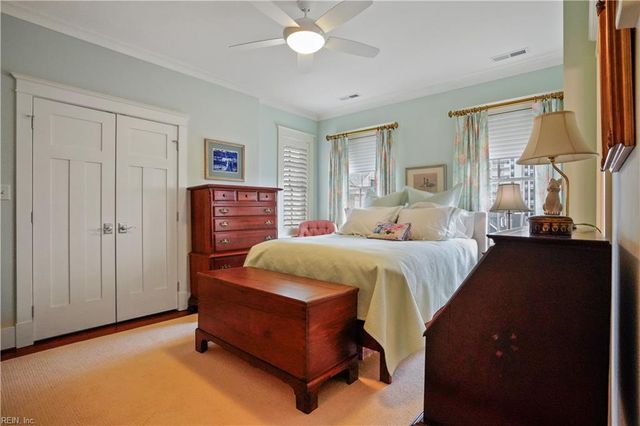 4056 Harlow ST, Virginia Beach, VA 23451