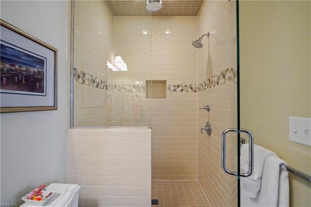 4056 Harlow ST, Virginia Beach, VA 23451