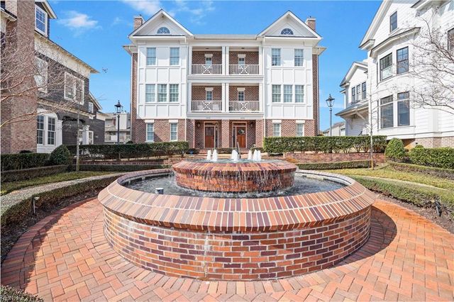 4056 Harlow ST, Virginia Beach, VA 23451