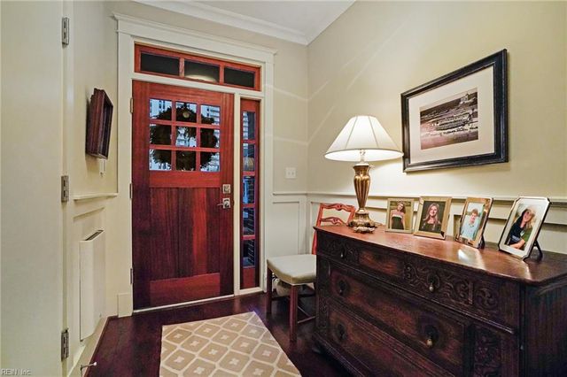 4056 Harlow ST, Virginia Beach, VA 23451