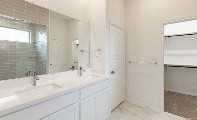 952 Windflower, New Braunfels, TX 78130