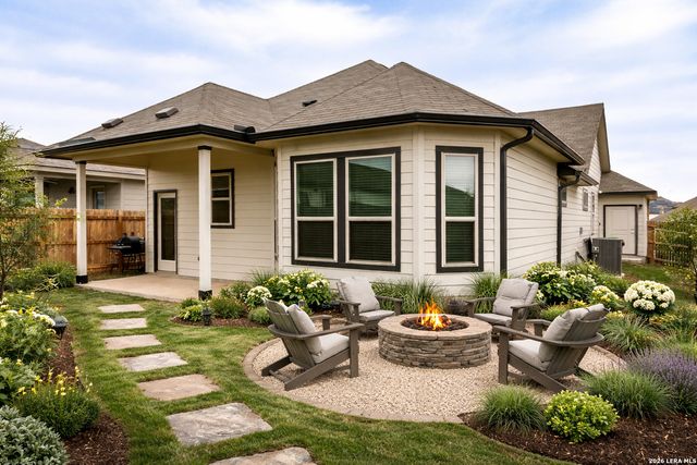 952 Windflower, New Braunfels, TX 78130