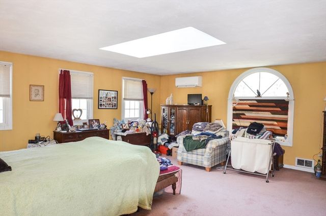 60 Marlboro Rd, Berlin, MA 01503