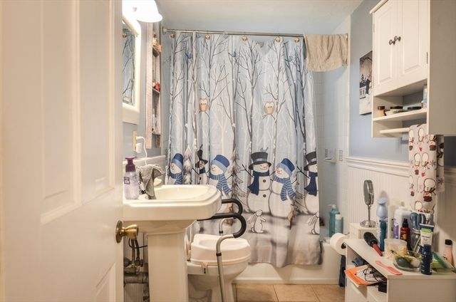 60 Marlboro Rd, Berlin, MA 01503