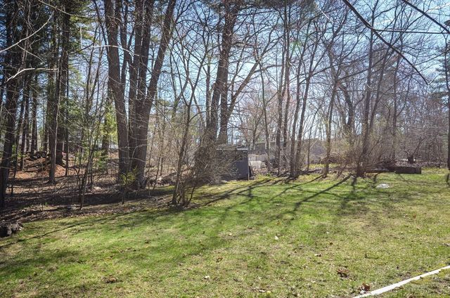 60 Marlboro Rd, Berlin, MA 01503