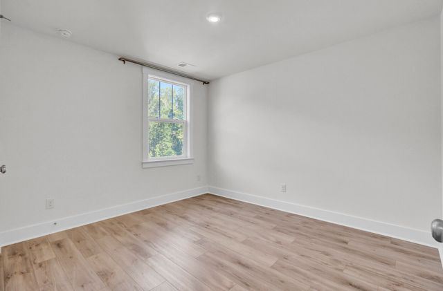 209 O'Malley Drive, Summerville, SC 29483