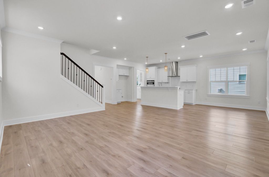 Image 39 of property listing at 209 O'Malley Drive, Summerville, SC 29483