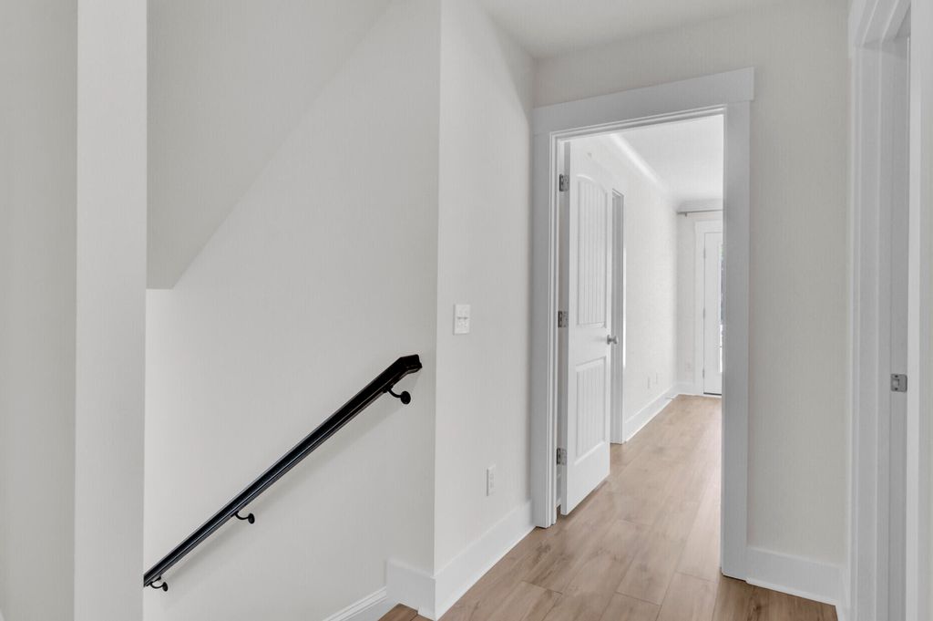 Image 46 of property listing at 209 O'Malley Drive, Summerville, SC 29483