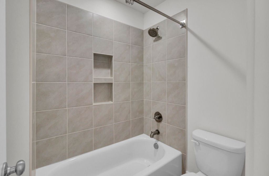 Image 60 of property listing at 209 O'Malley Drive, Summerville, SC 29483