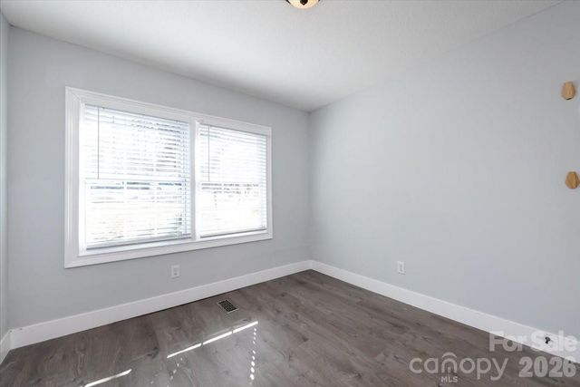 406 Robinson Clemmer Road, Dallas, NC 28034