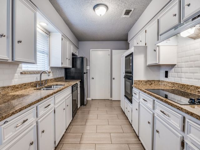 1209 Randy Drive, Irving, TX 75060