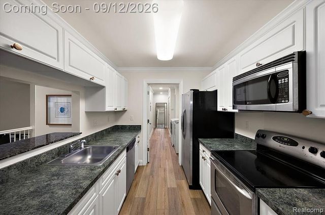 3601 Tremonte Circle, Rochester, MI 48306