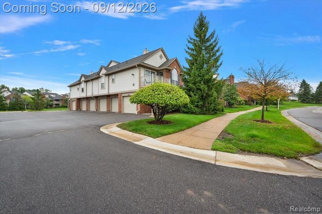 3601 Tremonte Circle, Rochester, MI 48306
