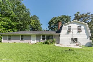 1200 Tanglewood Drive, Clinton, MS 39056