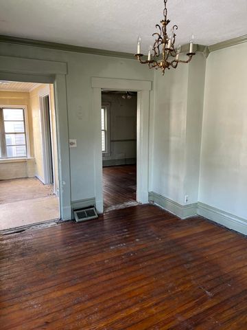 503 W Broadway Street, Frankfort, KY 40601