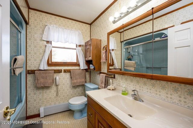 22 Queen Ann Road, Brick, NJ 08723