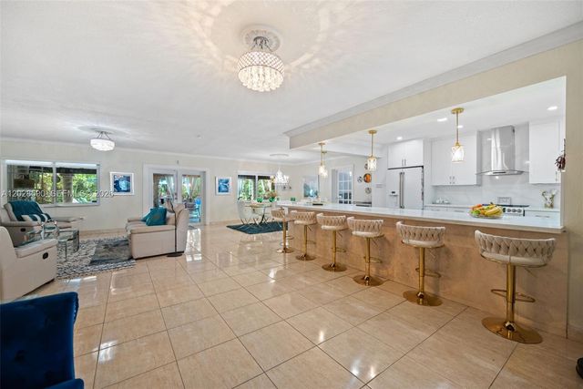 13700 N Miami Avenue, Miami, FL 33168