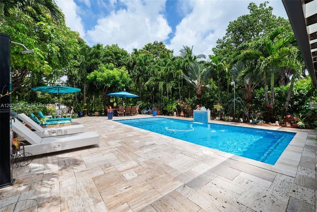 13700 N Miami Avenue, Miami, FL 33168