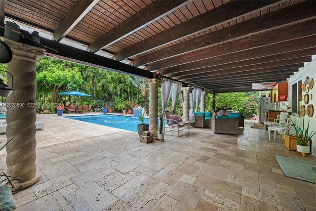 13700 N Miami Avenue, Miami, FL 33168