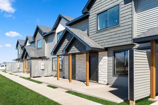 598 NE Hart Lane, Ankeny, IA 50021