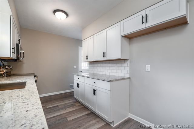 1809 Jonquil Drive, Jeffersonville, IN 47130