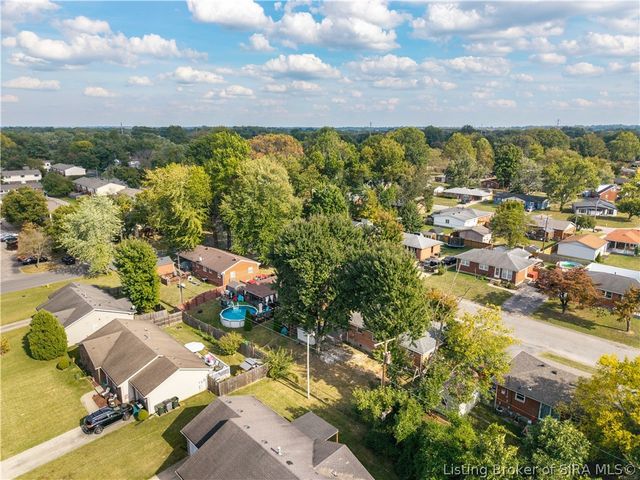 1809 Jonquil Drive, Jeffersonville, IN 47130