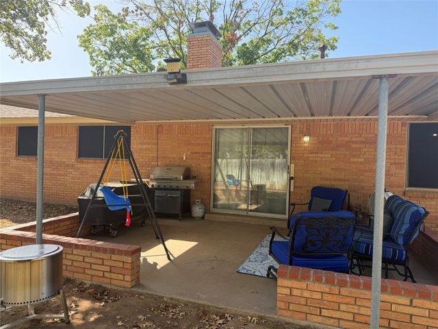 604 Kingwood Drive, Mineral Wells, TX 76067