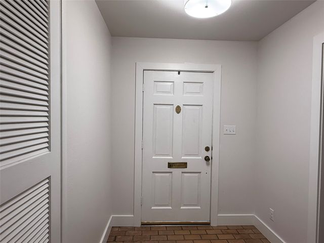 604 Kingwood Drive, Mineral Wells, TX 76067