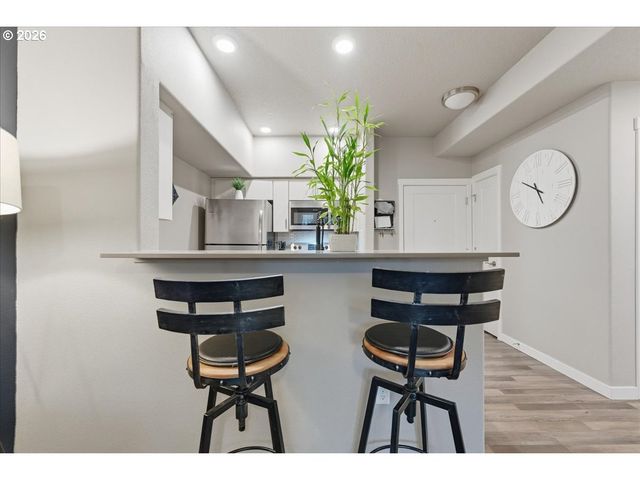 16449 Nw CHADWICK Way 108, Portland, OR 97229