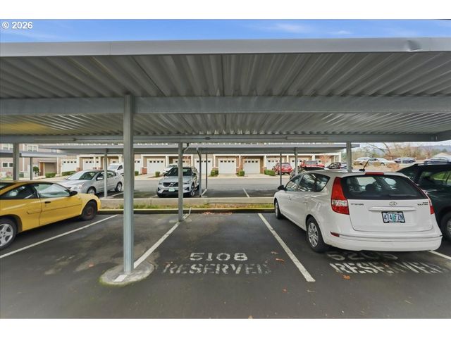 16449 Nw CHADWICK Way 108, Portland, OR 97229