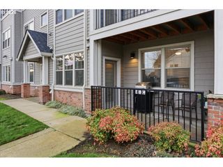 16449 Nw CHADWICK Way 108, Portland, OR 97229