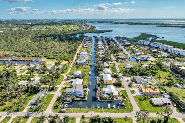 8225 ROBERT STREET, Englewood, FL 34224