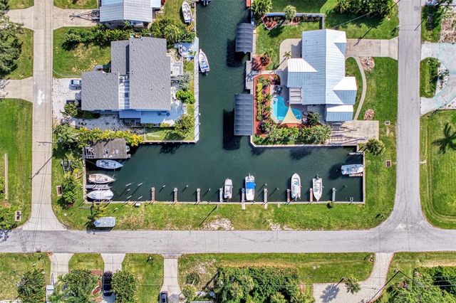 8225 ROBERT STREET, Englewood, FL 34224