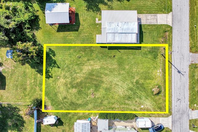 8225 ROBERT STREET, Englewood, FL 34224