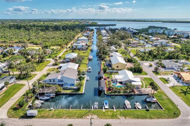 8225 ROBERT STREET, Englewood, FL 34224