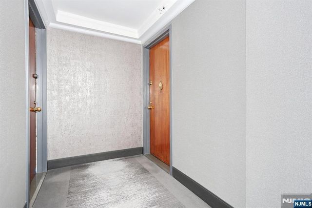 200 Old Palisade Road 15C, Fort Lee, NJ 07024