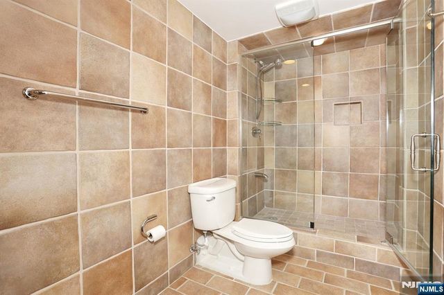 200 Old Palisade Road 15C, Fort Lee, NJ 07024