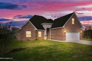 10485 E Landon Green Circle, Gulfport, MS 39503