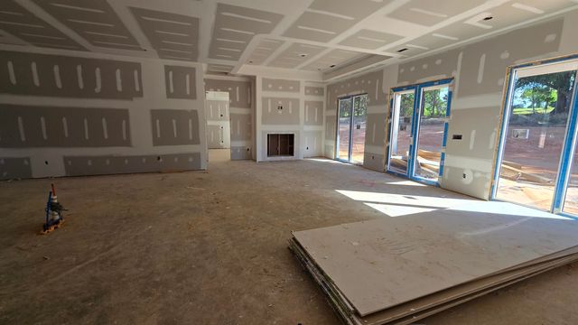 635 Dusty Trail Road, Pauline, SC 29374