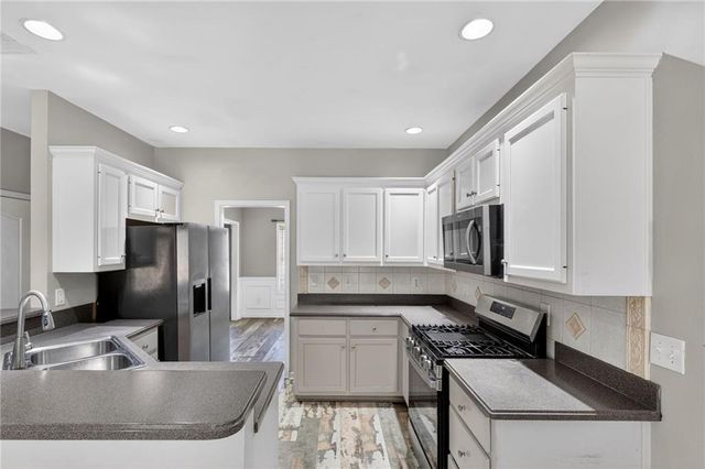 1136 Mason Lee Avenue, Loganville, GA 30052